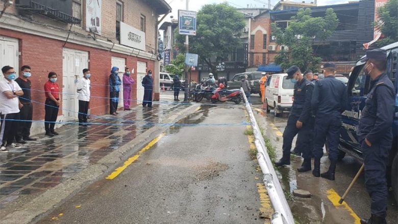 प्रहरीको धरपकडपछि उपत्यकामा होम डेलिभरी सेवा बन्द