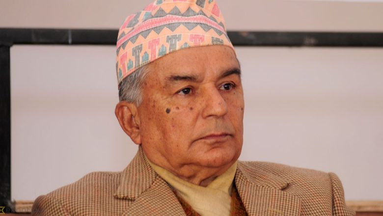 पञ्चायत र कम्युनिस्ट मा केही फरक छैन : त्यति खेर टाउको फुट्यो अहिले करङ