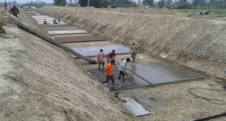 ४० प्रतिशत काम बाँकी छँदै सिंचाई संरचना भत्कियो