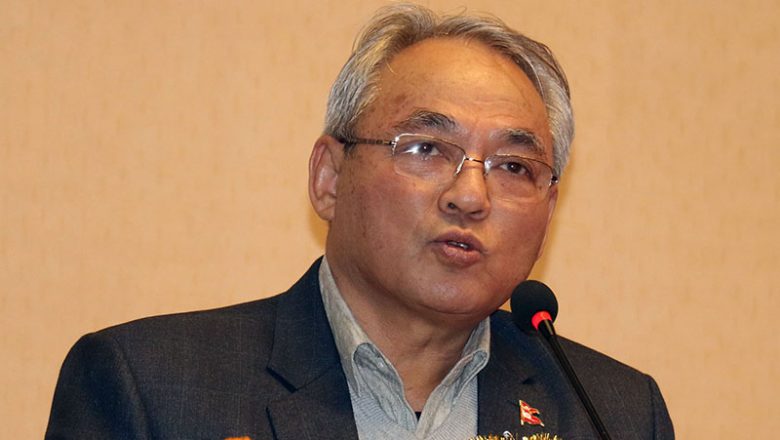 पौडेल भेट्न बोहोराटार पुगे देउवा, भोलिको बैठक सर्यो