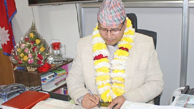 सर्वोच्च अदालतका मुख्य रजिस्ट्रारमा कुँवर नियुक्त