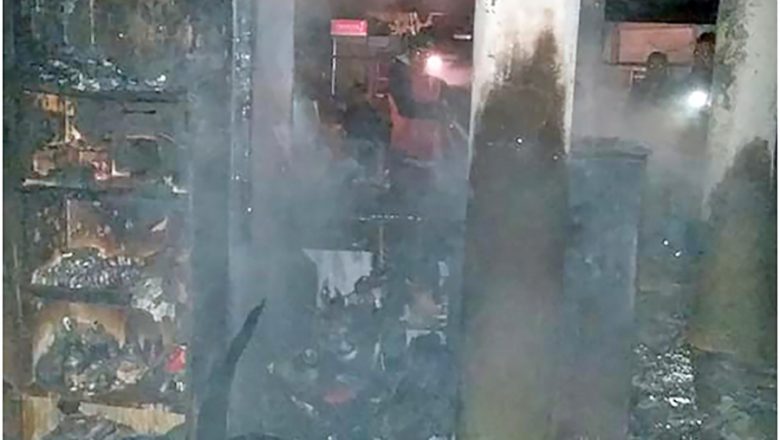 तनहुँको होटलमा आगलागी हुँदा ४० लाखको क्षति