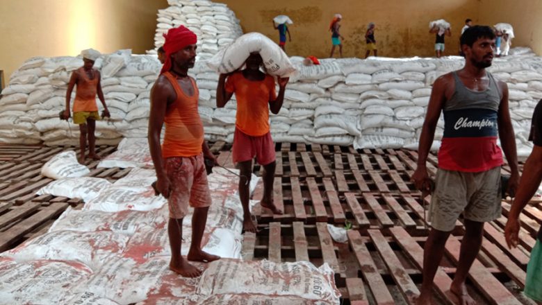 २८ करोड ५० लाख बढी तिर्ने गरी युरिया मल खरिद गर्न सम्झौता