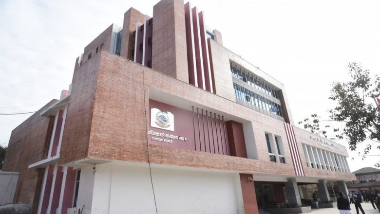 नाबालकसँग यौन सम्पर्क गरेमा वयस्क महिलामाथि मुद्दा चलाउने निर्णय