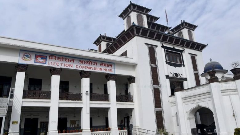 मतदान हुनु १६ घन्टाअघि आयोगले दियो लुम्बिनीका चार सांसदलाई मत हाल्ने अधिकार