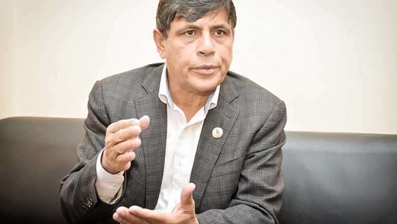 घनश्याम भुसालको उद्घोष–हामी ओलीसामू आत्मसमर्पण गर्दैनौं