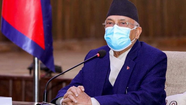 प्रधानमन्त्री ओलीले सम्बोधन गर्दै