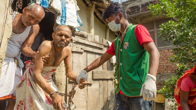 चार वर्षदेखि साङ्लोले बाँधेर राखिएका जगेश्वर ठाकुरको उद्धार