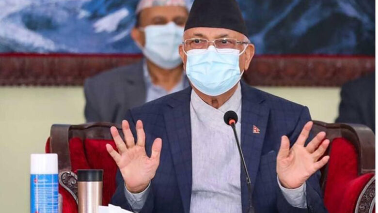 स्थायी कमिटि बैठक स्थगित गरेर ओलीले मंगलबार बिहान ११ बजेका लागि बोलाए केन्द्रीय कमिटी बैठक