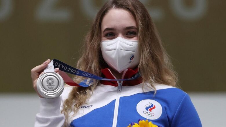 टोकियो ओलम्पिकमा रूसका खेलाडीले आफ्नो देशको नाम र झण्डा प्रयोग गर्न किन पाइरहेका छैनन्?