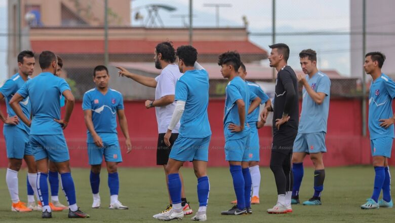 फुटबल टिमको प्रशिक्षणबाट १४ खेलाडी बाहिरिए