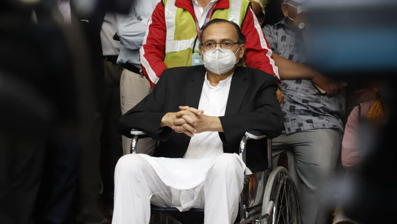 ओली सरकार कम्युनिष्टको नाममा बदनाम थियो: झलनाथ खनाल