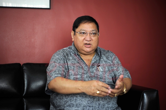 जापानको खोप कक्षा १२ का परीक्षार्थीलाई, १८ वर्षभन्दा मुनिकालाई मोडर्ना र फाइजर