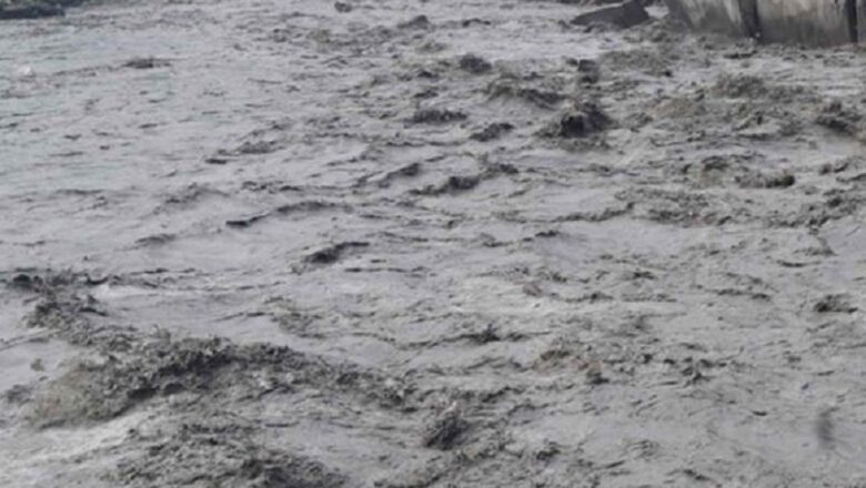 महोत्तरीमा ९ सय घर डुबानमा