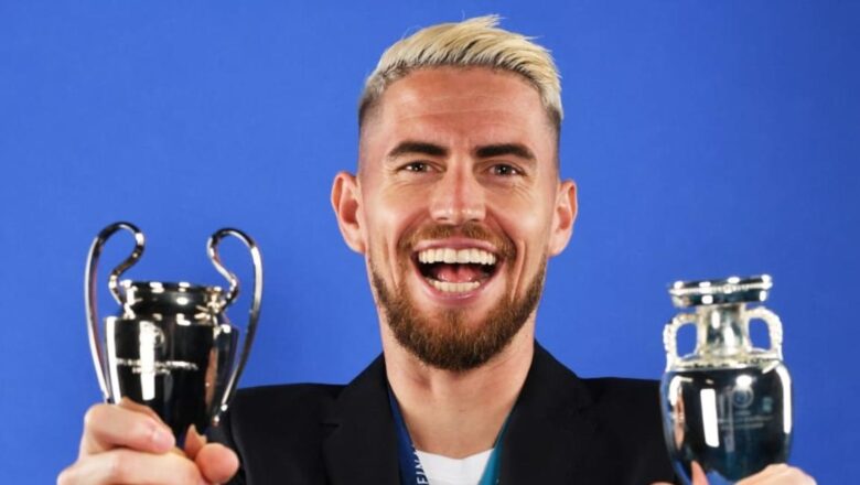 जोर्गिन्होले जिते युइएफए वर्ष खेलाडीको अवार्ड