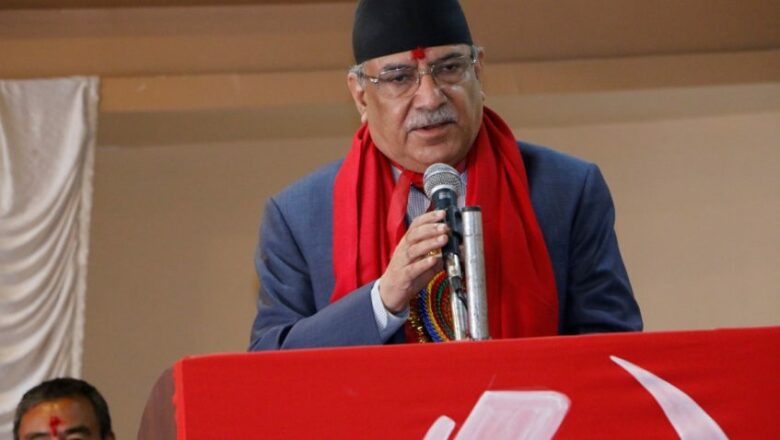 ओलीले ज्ञानेन्द्रका मान्छेसँग भेटेर मौका आयो भने गणतन्त्र उल्ट्याउने हो भनेछन्- प्रचण्ड