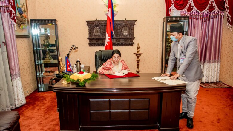 राष्ट्रपतिले जारी गरिन् ६ अध्यादेश