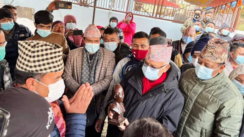 भक्तपुर सिडिओ कार्यालयले दर्ता गर्‍यो ओलीविरूद्धको उजुरी