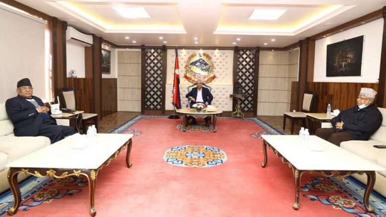 छलफलमा प्रधानमन्त्री देउवा, दाहाल र नेपाल