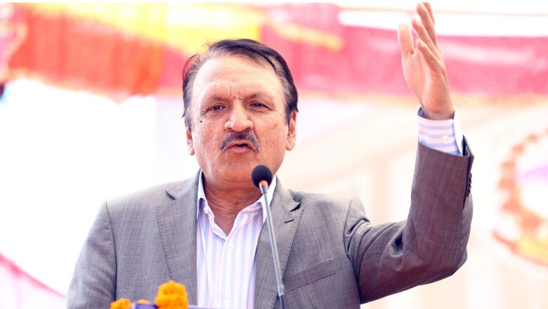 निर्वाचनमा गठबन्धन गर्दा धेरै सिट जितिन्छ कि नगर्दा आकलन गरेर मात्रै निर्णय हुन्छ: कांग्रेस प्रवक्ता