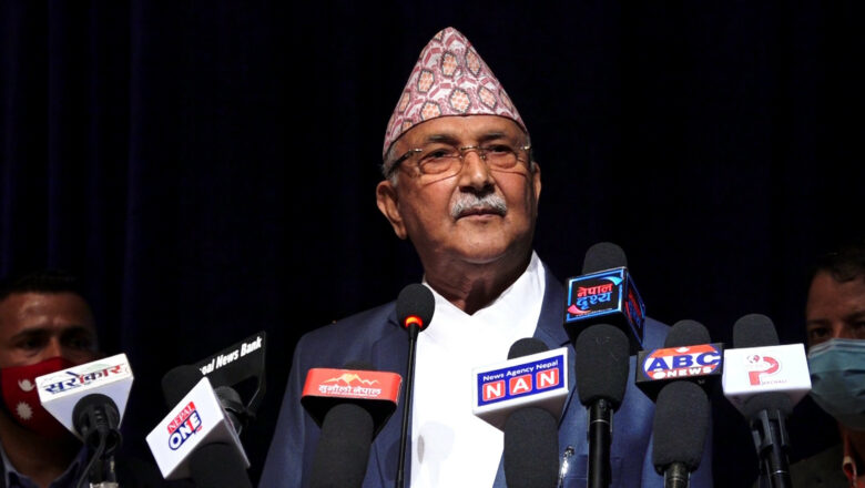 माधव नेपाललाई तीन सिट जितेर देखाउन ओलीको चुनौती