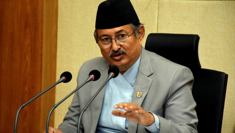 बजार अनुगमन गर्न ७७ वटै जिल्लाका सिडिओलाई गृहमन्त्री खाणको निर्देशन