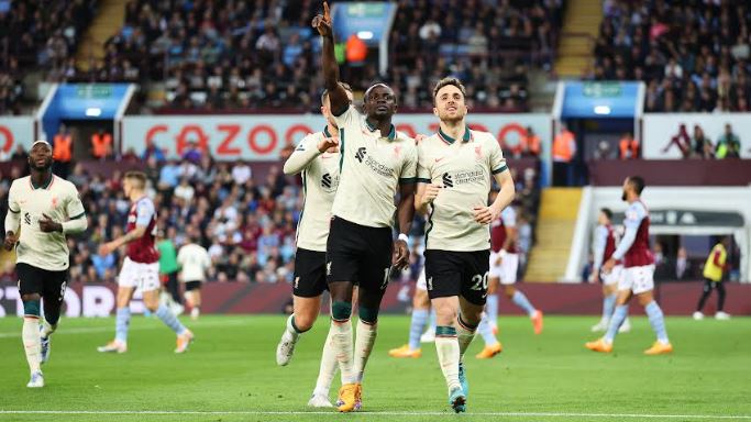 एष्टन भिल्लालाई हराउँदै लिभरपुलले गर्यो सिटीसँग बराबरी