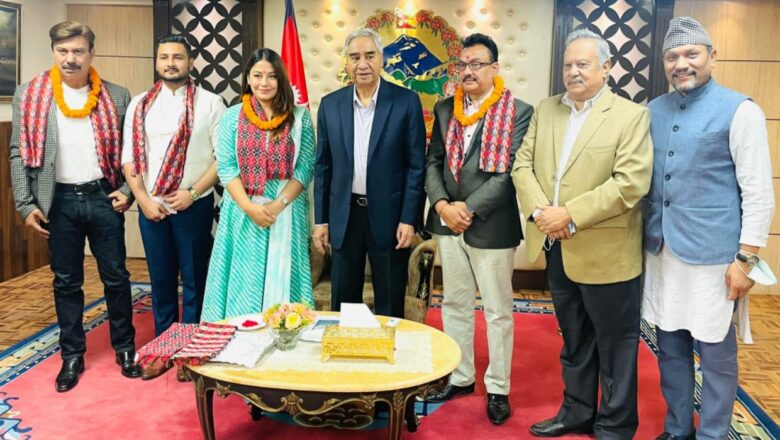 भुवन केसी र श्वेता खड्का कांग्रेस प्रवेश