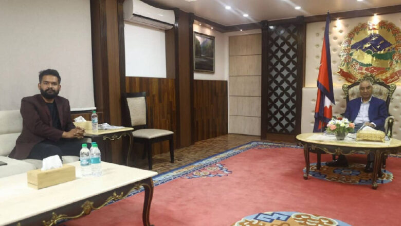 बालेनलाई बोलाएर देउवाले भने– स्थानीयसँग छलफल गरेर फोहोरको दिर्घकालीन समाधान खोज्नू