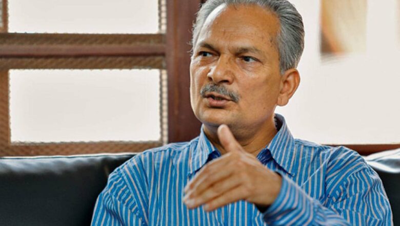 उपेन्द्रलाई बाबुरामको आग्रह– गुटको बैठक स्थगित गरेर सल्लाह गर्न आउनोस् 