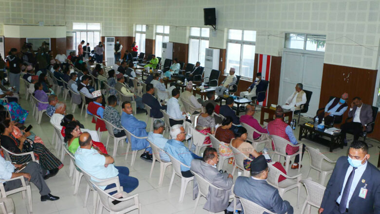 विश्वप्रकाशलाई बुढाथोकीको आग्रह– पहिले  जिल्लाको द्वन्द्व मिलाउनोस् 