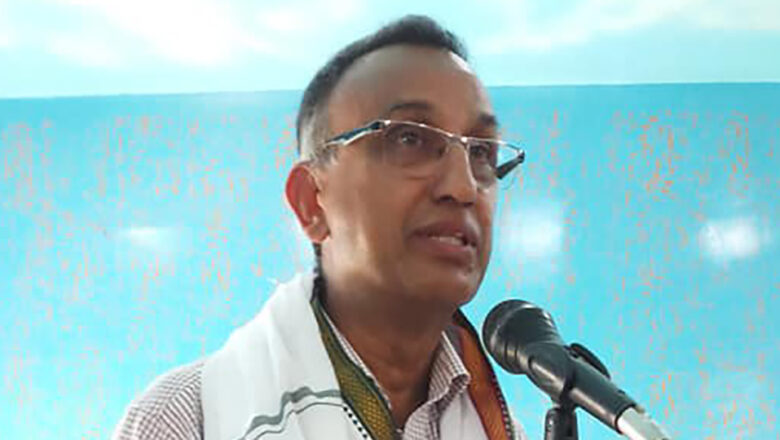 नागरिकता विधेयक प्रमाणीकरण नभएर जनताको अधिकार हनन भयो : महेश आचार्य