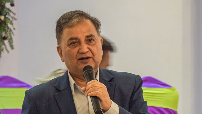 एमालेको सरकार आएपछि कलंकीदेखि धोबीखोलासम्म ६ लेन सडक बन्छ : ईश्वर पोखरेल