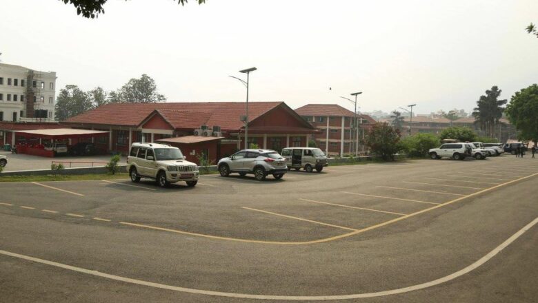 पूर्वपदाधिकारी र प्रदेश सभापतिसहित कांग्रेस पदाधिकारीकाे बैठक बालुवाटारमा जारी