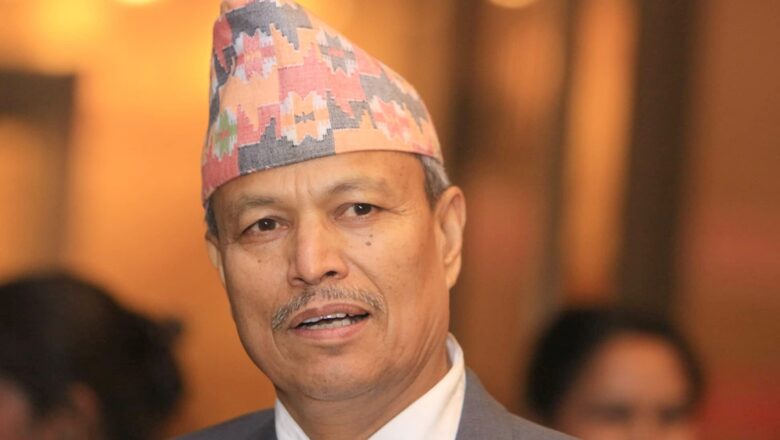 अध्यक्ष बन्न ओलीसँग भिडेका रावललाई एमालेले टिकट नै दिएन 