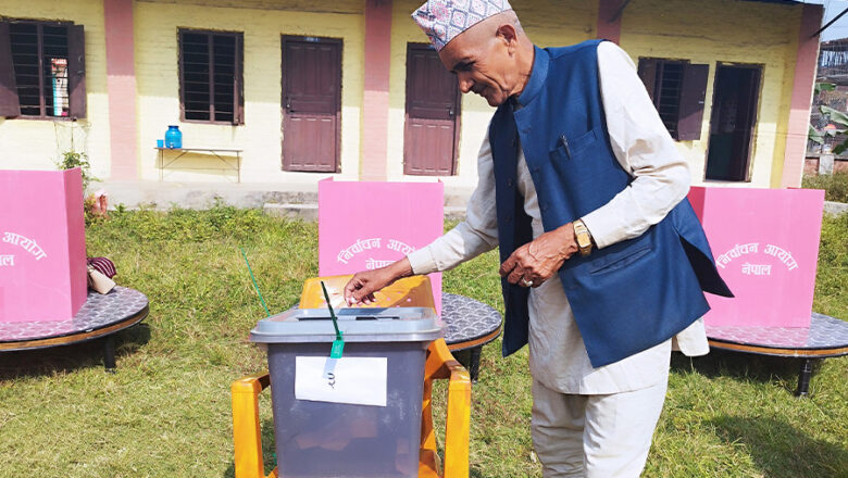 <strong>मतदान कक्षमा क्यामेरा वा मोबाइल लगेमा जफत गरिने</strong>