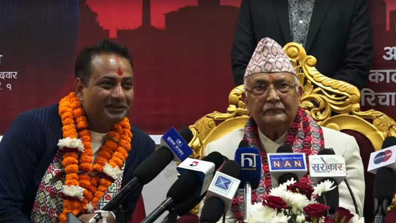 एमालेले नजिते देशले दुर्भाग्य भोग्नुपर्छ : ओली