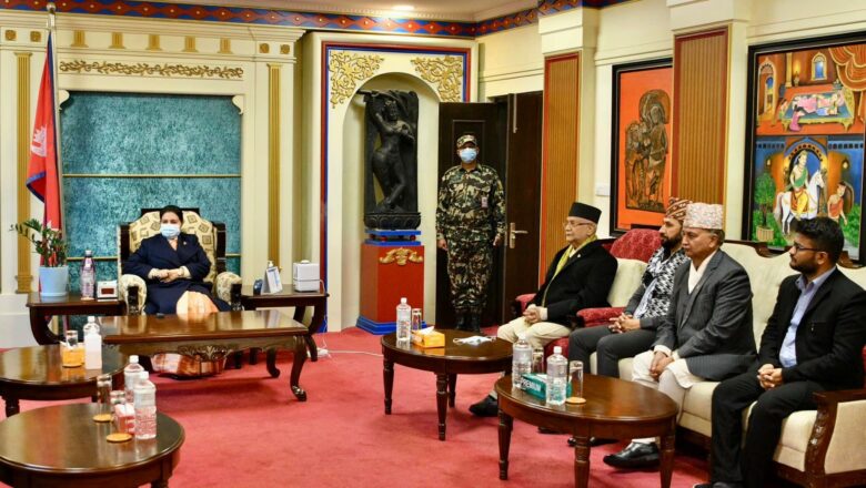 <strong>प्रचण्डलाई सात दल र तीन स्वतन्त्र सांसदको समर्थन</strong>