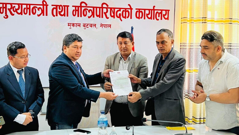 <strong>लुम्बिनी प्रदेश : स्थायी संरचना नबनेकोले राजधानी दाङ नसार्न कांग्रेसकाे माग</strong>