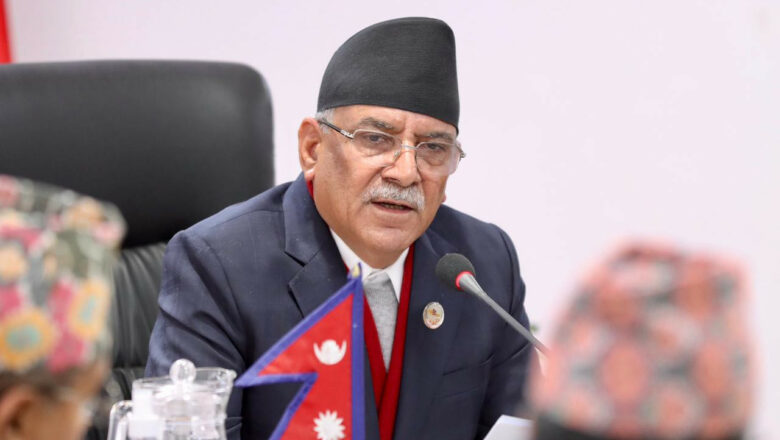 लाइन बस्नुपर्ने समस्या एक महिनाभित्र हटाउन सचिवहरूलाई प्रधानमन्त्रीको निर्देशन