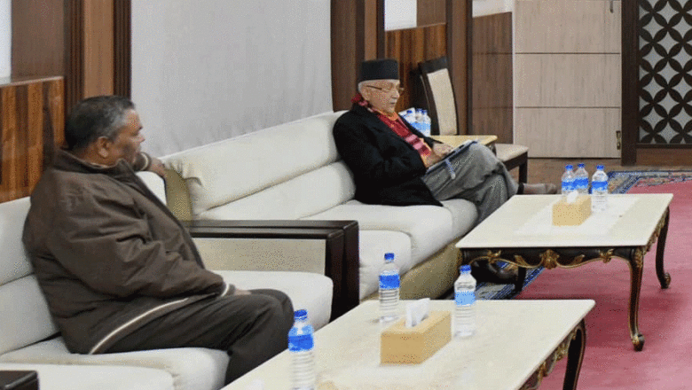 ओलीले यादवसँग पोखे असन्तुष्टि- किन गर्नुपर्‍यो एकीकृत समाजवादीसँग एकता वार्ता?  