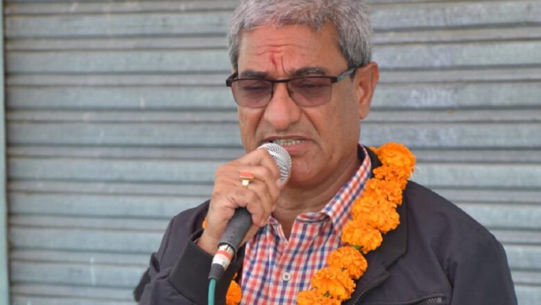 रमेश लेखक भए कांग्रेसको मुख्य सचेतक