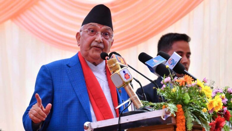 प्रचण्डलाई ओलीको प्रश्न– एमाले खरानीको डल्लो हो र पहिरो जान ?